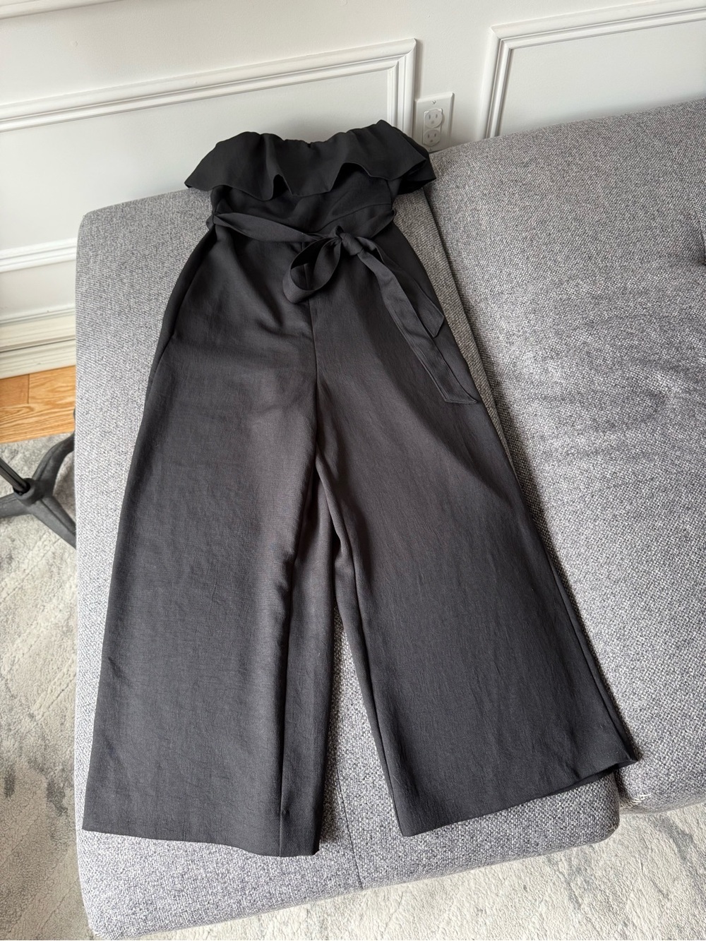 Aritzia Babaton Strapless Black Wide Leg Jumpsuit with Waist Tie